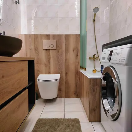 Aster Apartment